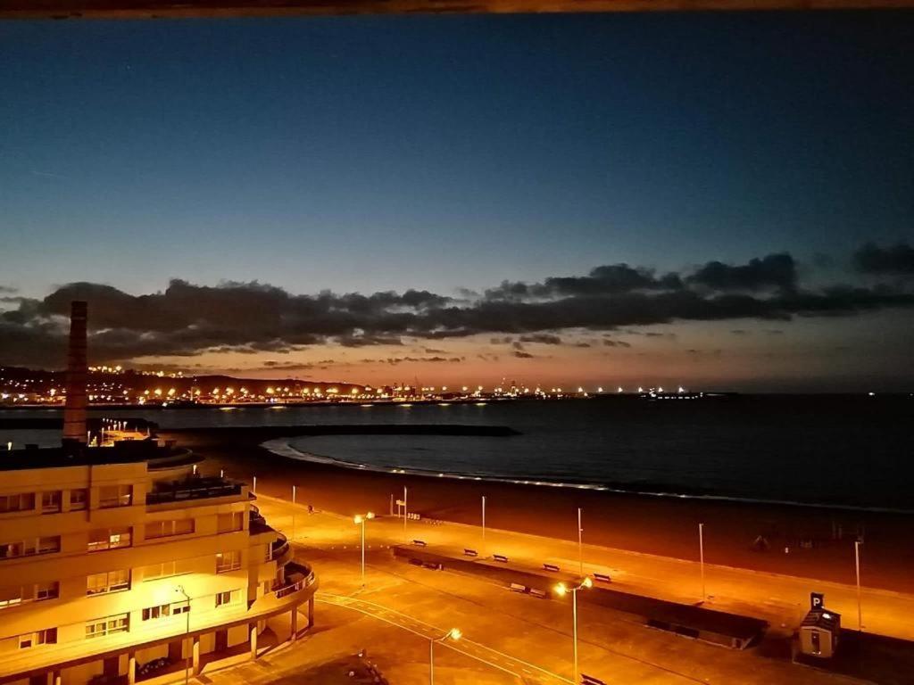 El Sexto De La Playa + Parking Gratis Daire Gijón Dış mekan fotoğraf