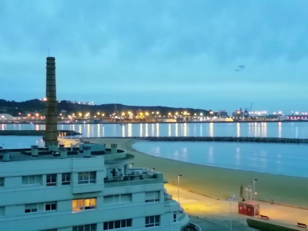 El Sexto De La Playa + Parking Gratis Daire Gijón Dış mekan fotoğraf